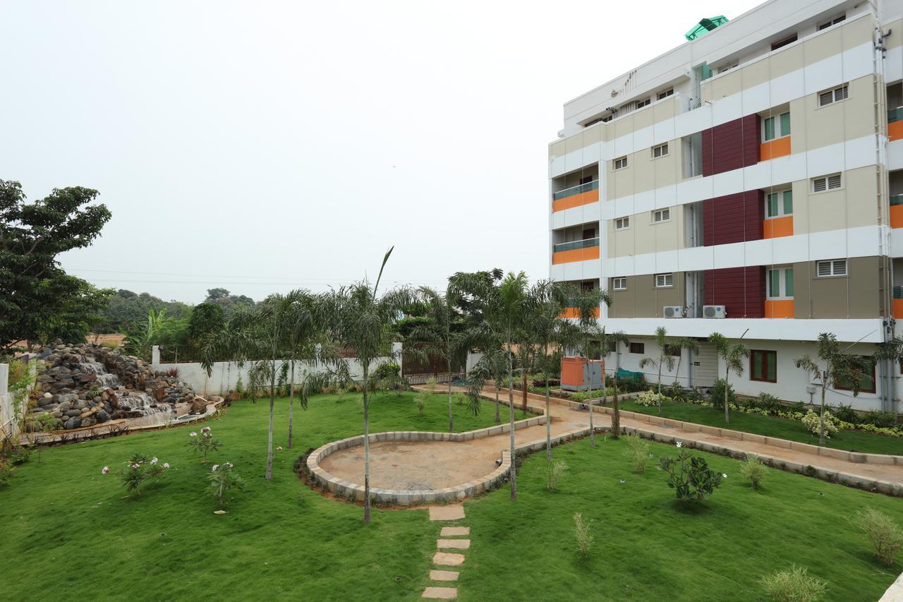 Hotel Green Palace Thanjavur Exterior photo